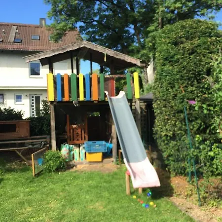 Nyaraló Einfamilienhaus-mit-erlebnis-garten *
